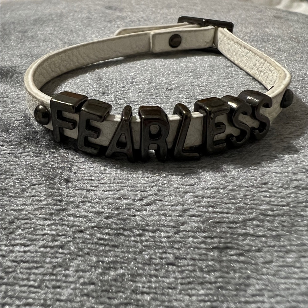 BCBGeneration | "Fearless" Bracelet